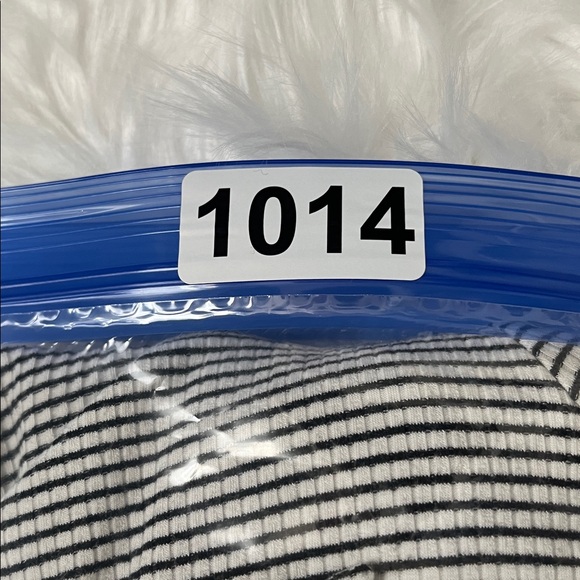 Express Sweetheart Bodysuit - Picture 9 of 9